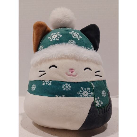 SQUISHMALLOW 8' Cam Christmas Calico Cat Plush - Picture 1 of 5